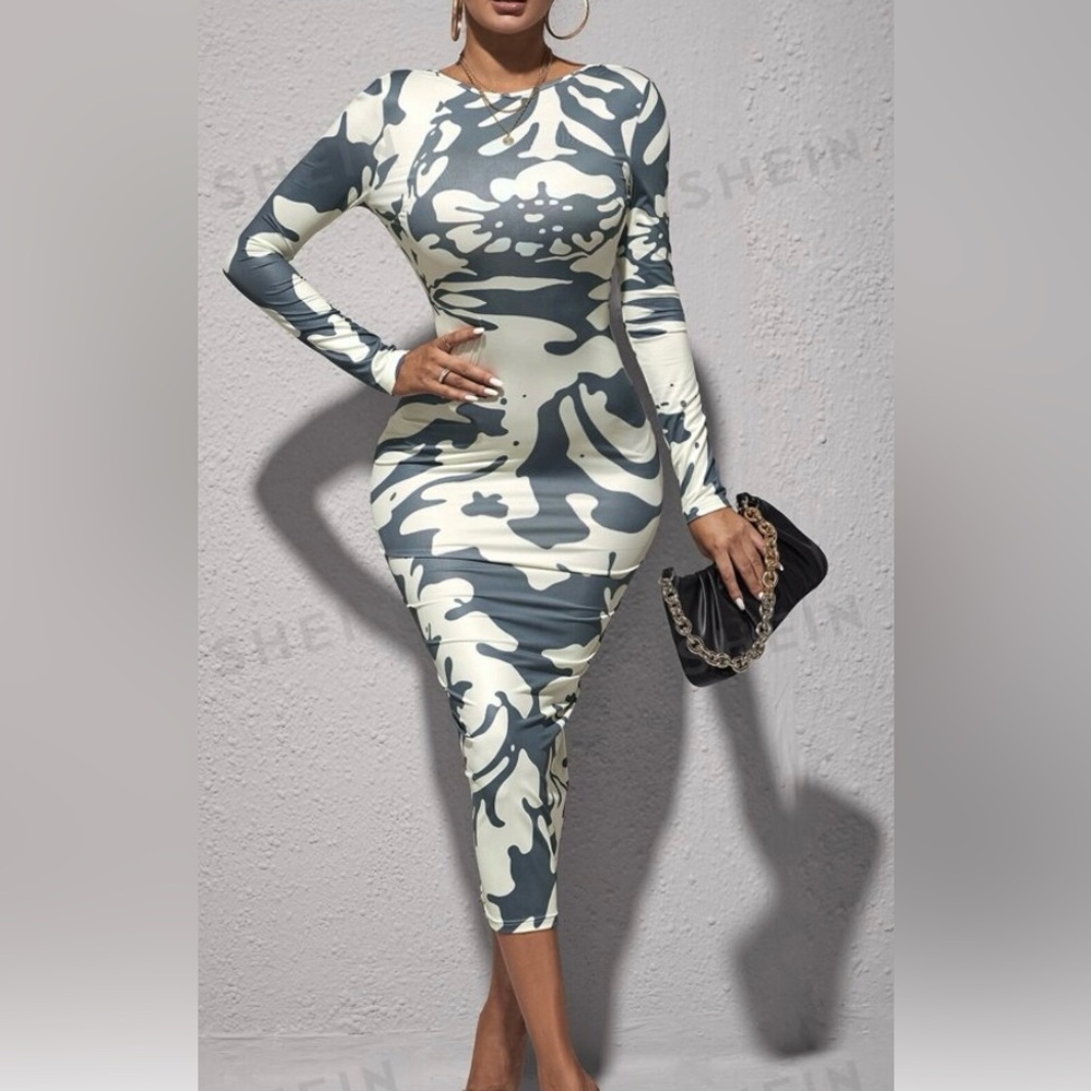 SHEIN stretch dress with open back